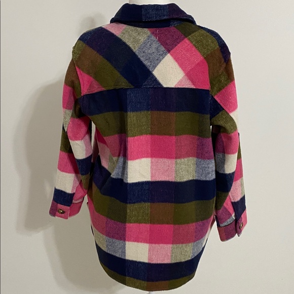 Almost New Olive, Hot Pink, Navy , and Ivory Plaid Shacket Shirt Jacket - Picture 7 of 9